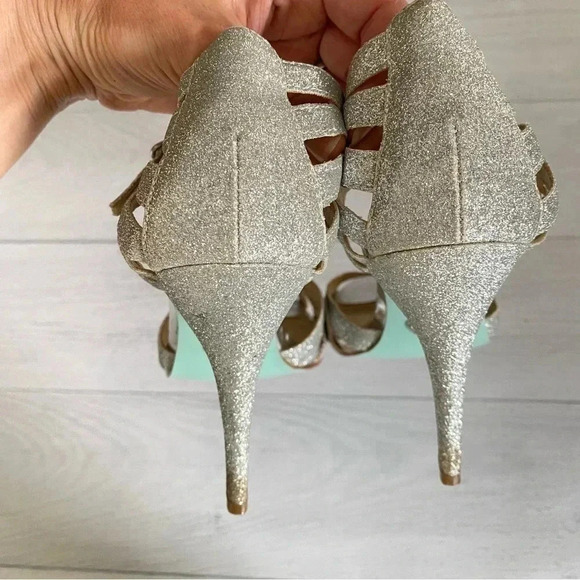 Betsey Johnson Glittery Heels Sz 8.5 - Picture 8 of 11